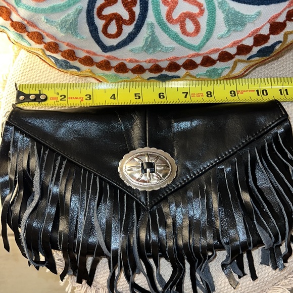 🌵NEW Black Leather Fringed Concho Clutch Gorgeous! - Picture 8 of 10